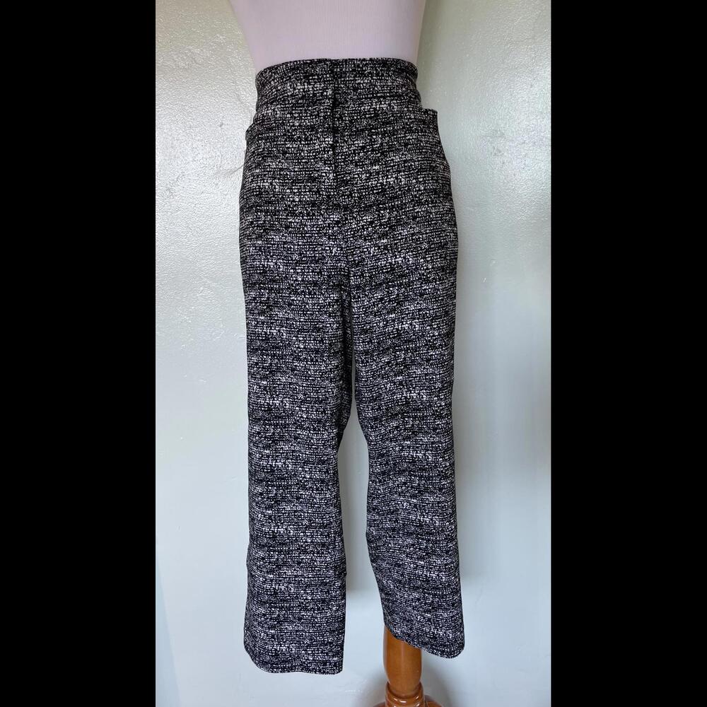 Investments Black White Modern Abstract Pattern Cropped Pants Size 10 06-0220